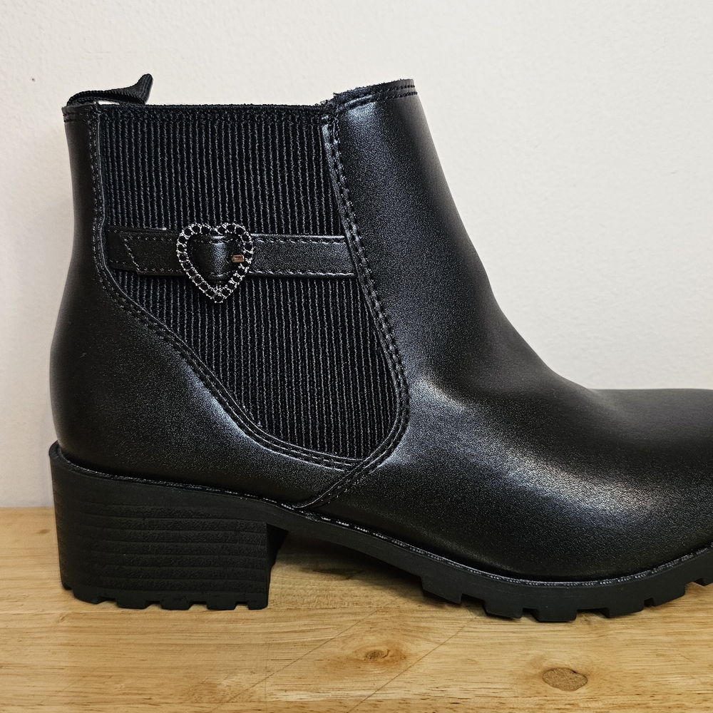 Annie Black Ankle Boots with Chunky Heel